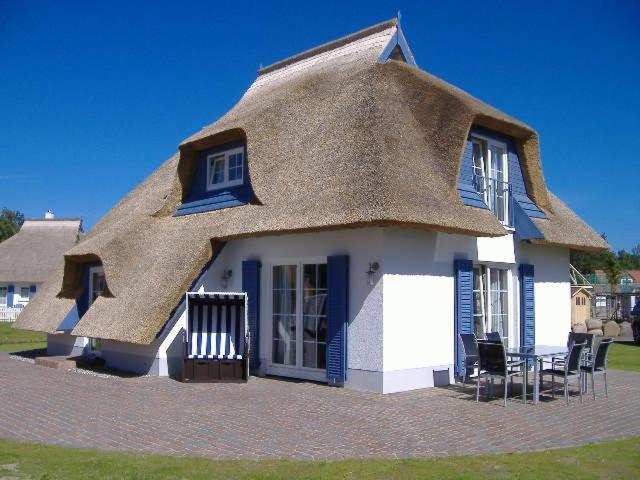 Reetdachhaus Direkt Am Meer Fuer 6 Personen!! Karlshagen 外观 照片